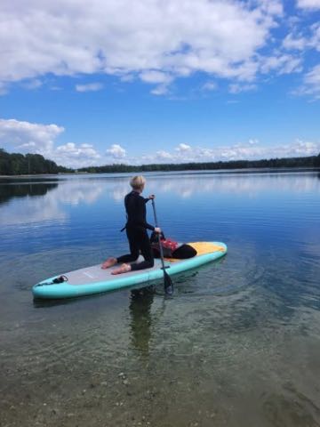 Stand Up Paddling mit Hund - Referenz Christine